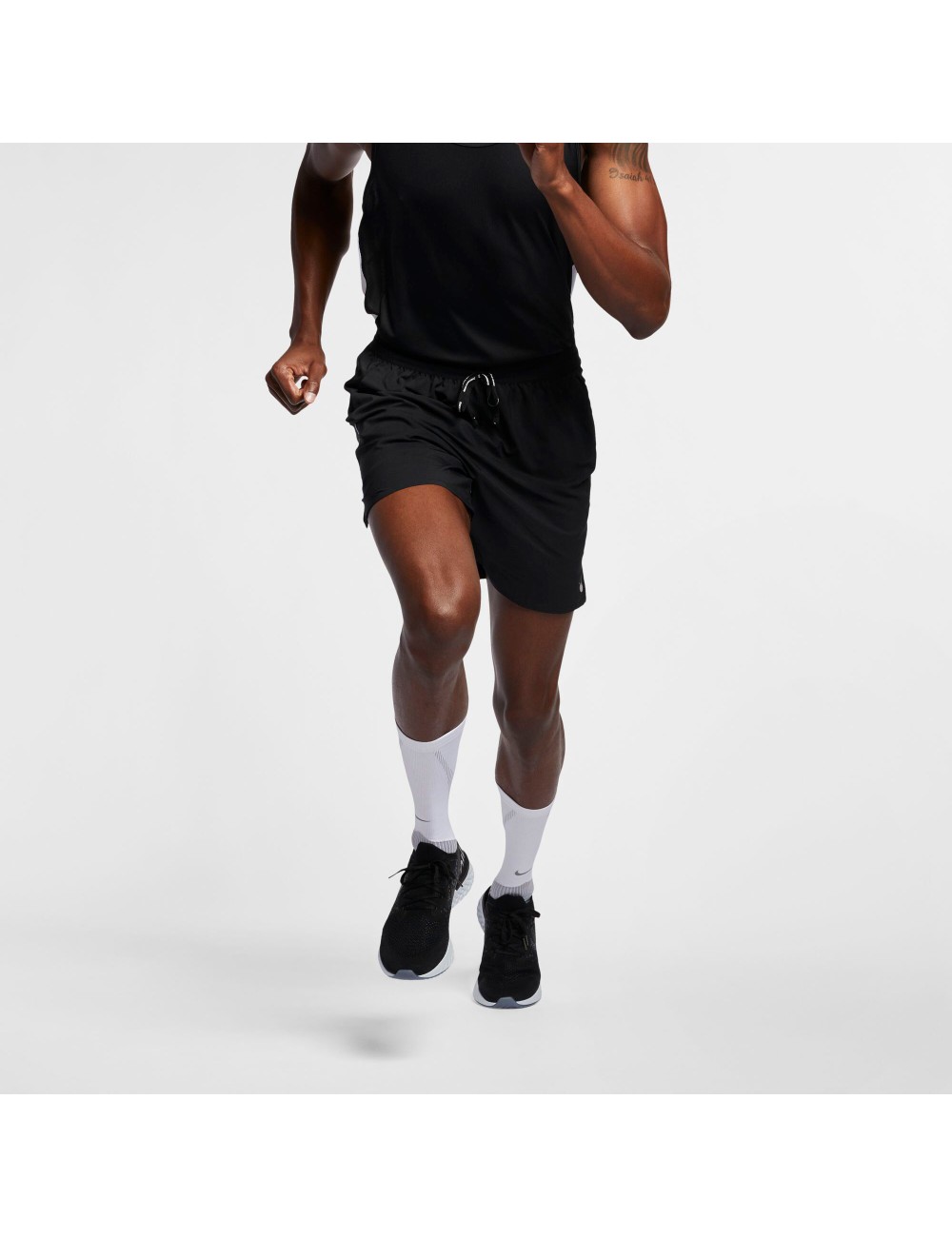 Nike scurt care ruleaza pantaloni negri