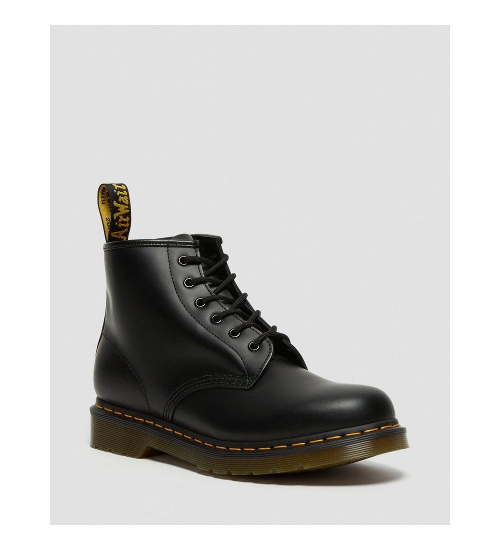 DR MARTENS 101 YELLOW STITCH SMOOTH LEATHER ANKLE BOOTS