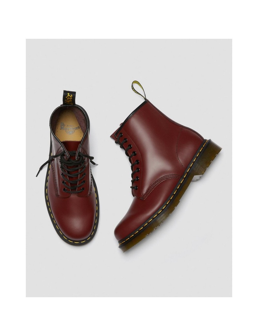 Unisex Dr Martens 1460 Cizme ro?ii netede cire?e