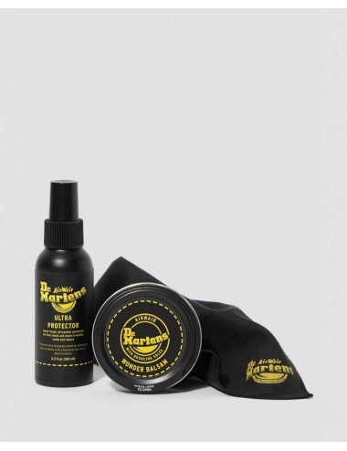 DR MARTENS CLEANING KIT