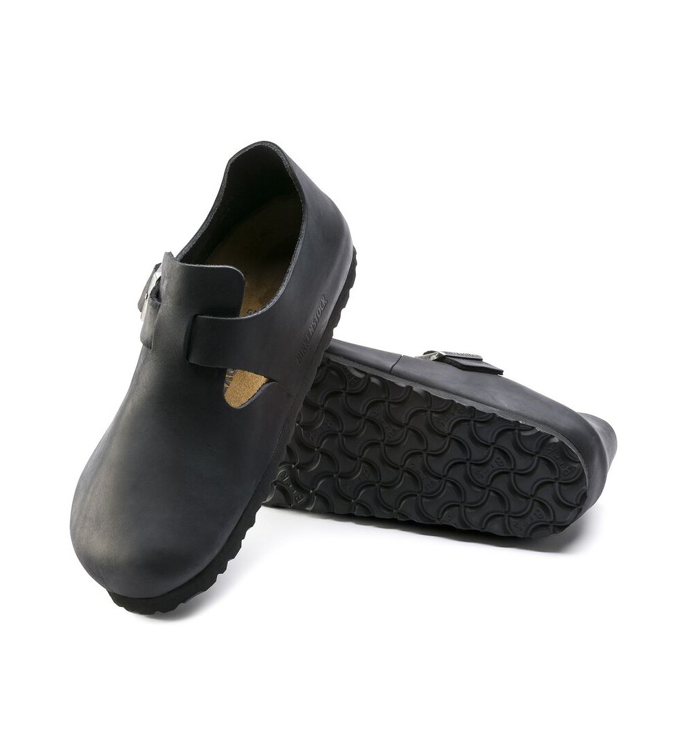 BIRKENSTOCK LONDON OILED LEATHER REGULAR BLACK SHOE.