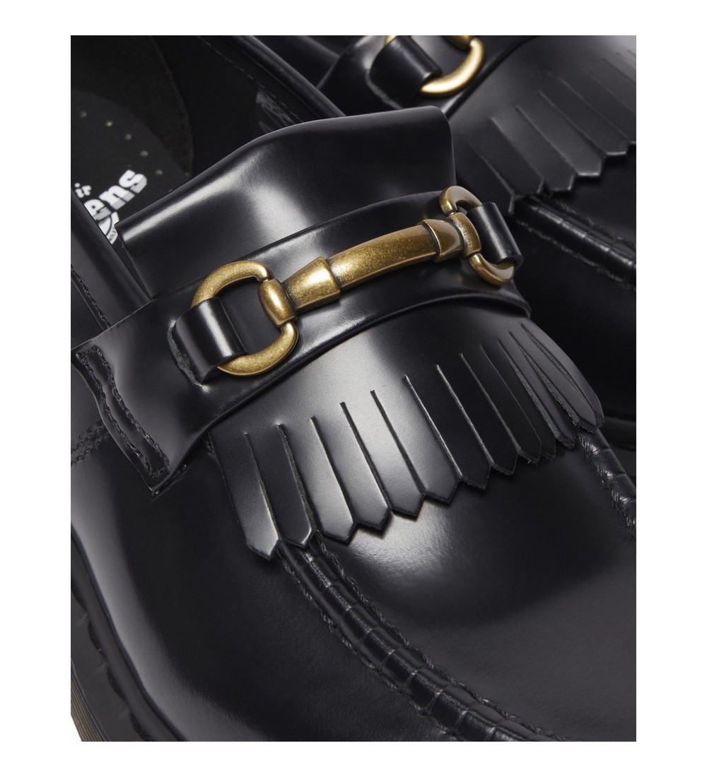 Dr. Martens Adrian Snaffle Black Polished gladka